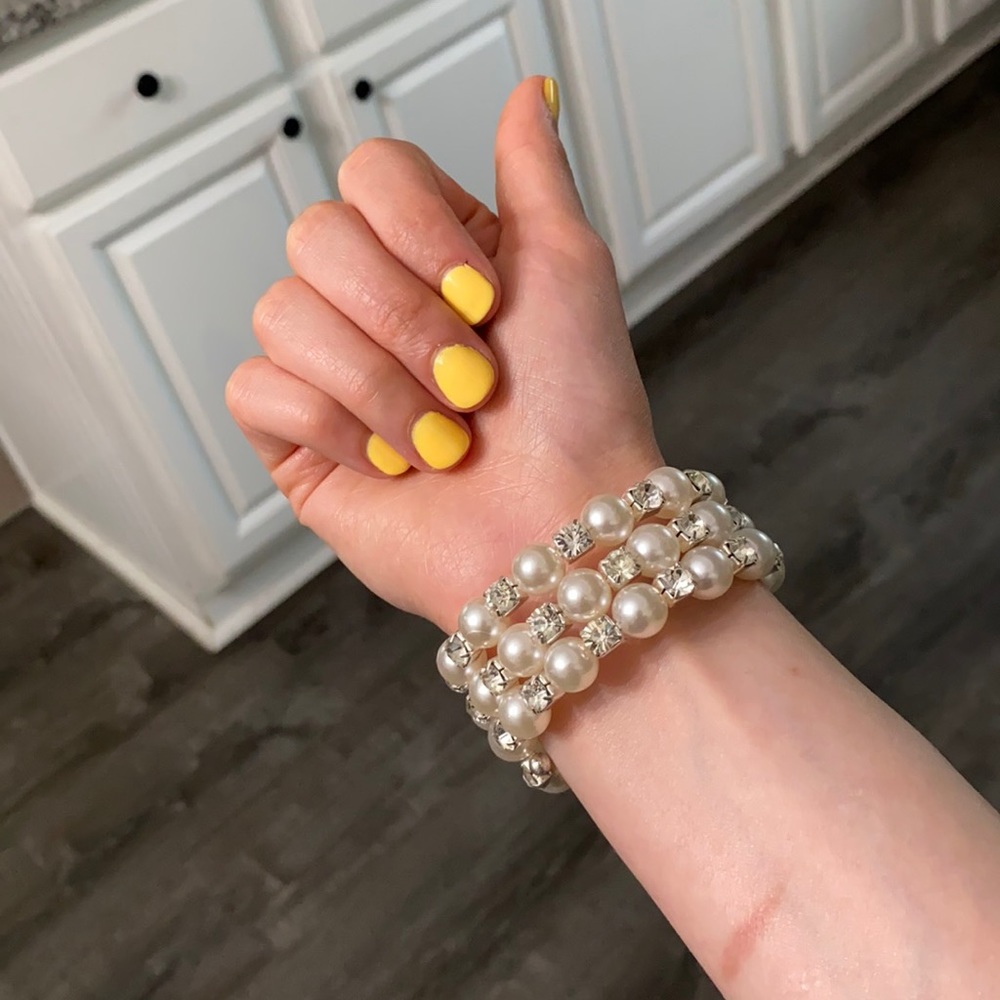 Pearls bracelet